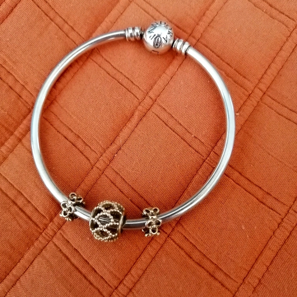 14K Charms & Bangle Bracelet